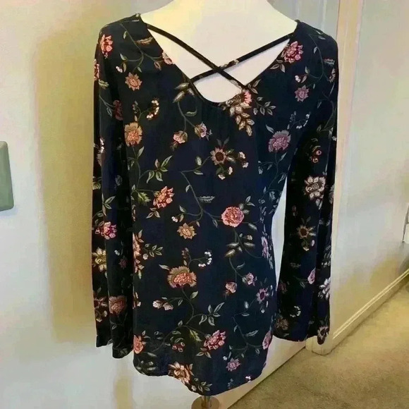 Faded Glory Top - Picture 2 of 6